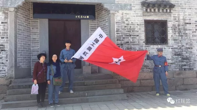 河北唐山媒体和红色旅游考察团,在红摇篮的陪同下进行了两天的红色采风之旅！